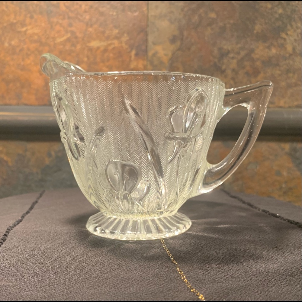 Lovely vintage clear depression glass creamer Jeanette Iris Herringbone Pattern